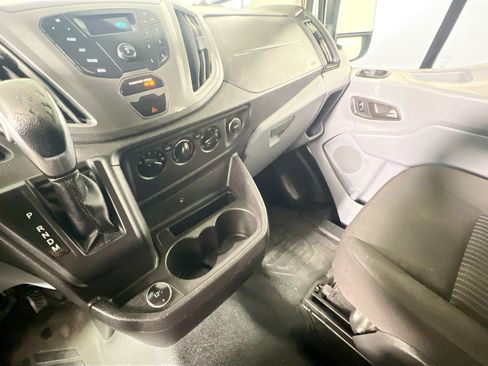 Used 2017 Ford Transit 250 130 Low Roof w/ Exterior Upgrade Package image 25