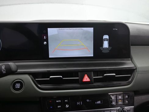 Used 2025 Kia Seltos SX w/ SX Sunroof Package image 35