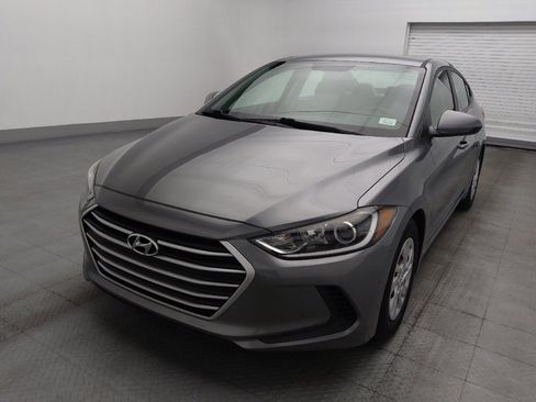 Used 2018 Hyundai Elantra SE w/ Cargo Package FWD image 15
