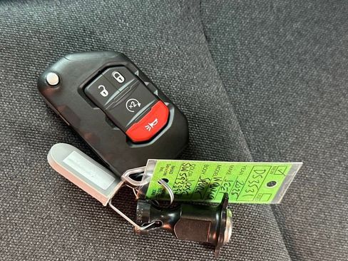 New 2025 Jeep Wrangler Sport S image 31