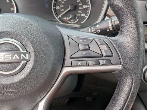 Used 2024 Nissan Altima 2.5 SV FWD image 20