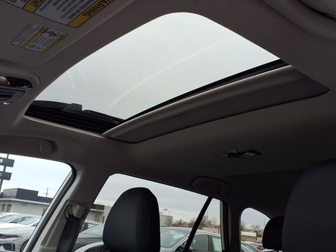 Used 2022 Subaru Outback Limited XT image 28