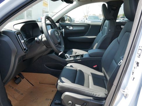 New 2026 Volvo XC40 B5 Plus w/ Protection Package Premier image 5