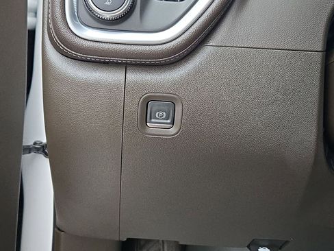 Used 2019 GMC Sierra 1500 SLT w/ SLT Premium Package image 14