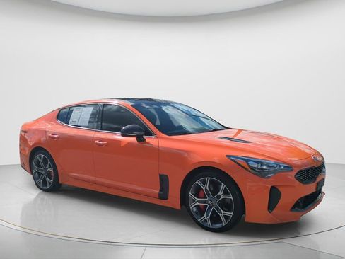Used 2019 Kia Stinger GTS image 2
