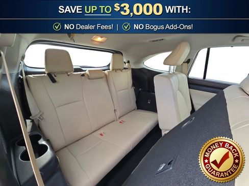 Used 2020 Toyota Highlander XLE image 23