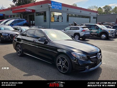Used 2019 Mercedes-Benz C 300 4MATIC Sedan image 1