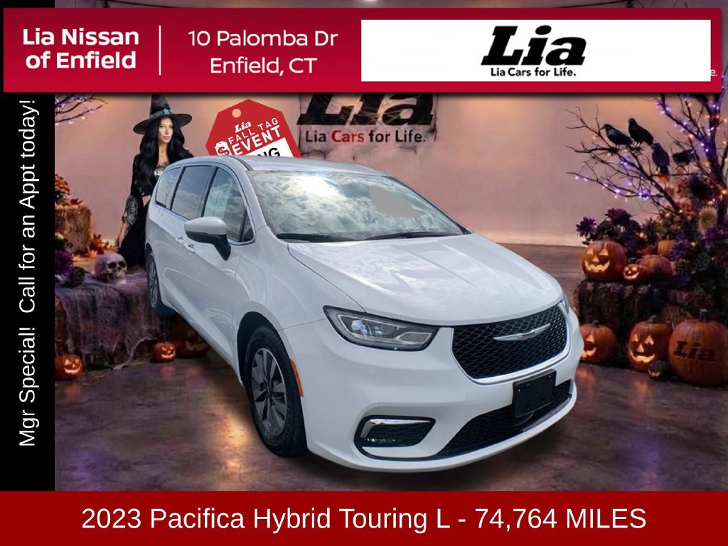 Used 2023 Chrysler Pacifica Touring-L FWD 360° Tour