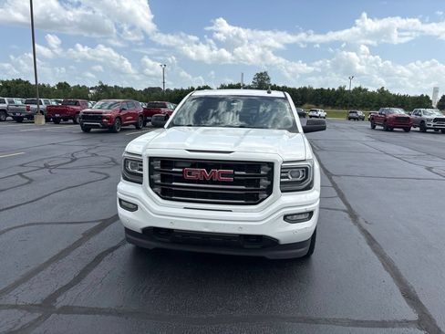 Used 2017 GMC Sierra 1500 SLT AWD/4WD image 5