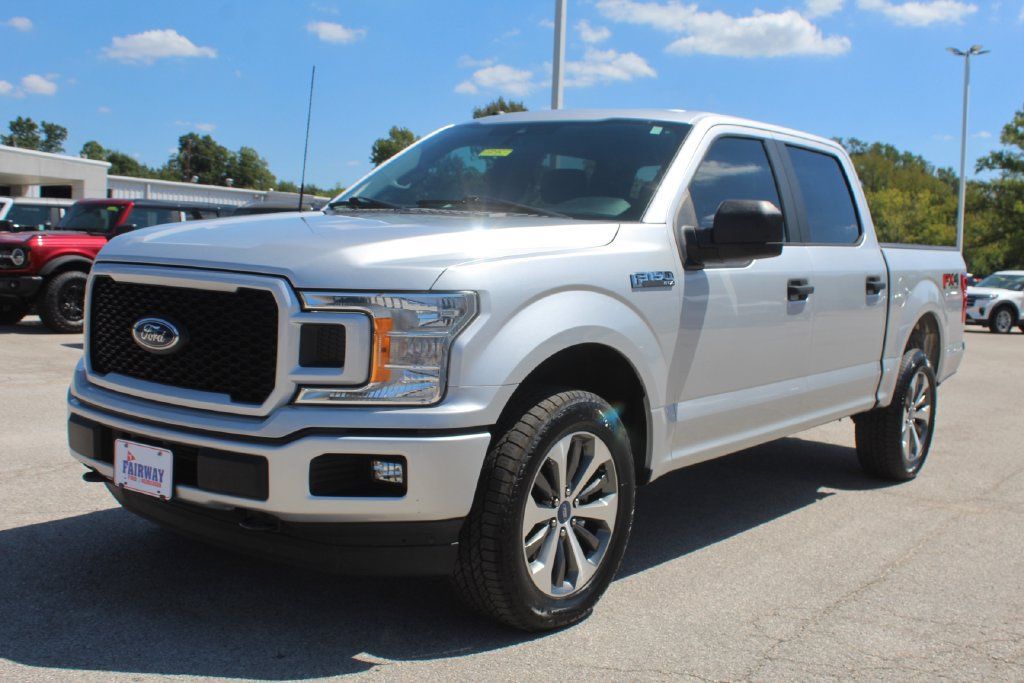 Certified 2019 Ford F150 XL w/ Equipment Group 101A Mid AWD/4WD image 4