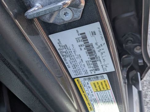 Used 2019 Ford Fusion SEL image 30