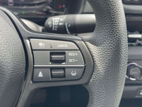 Used 2025 Honda Accord SE image 22