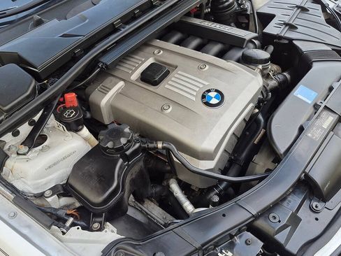 Used 2006 BMW 325i Sedan RWD image 63