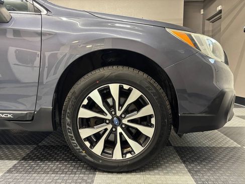 Used 2015 Subaru Outback 2.5i Limited AWD/4WD image 5