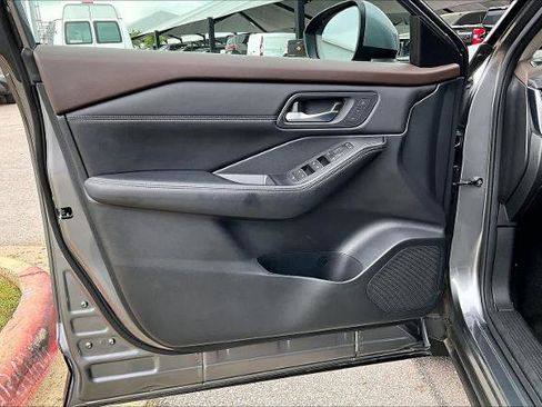 Certified 2023 Nissan Rogue SL w/ SL Premium Package FWD image 22