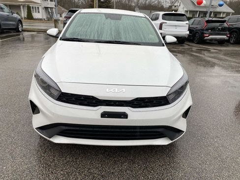 Used 2022 Kia Forte LXS image 8