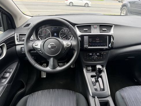 Used 2019 Nissan Sentra SV w/ Special Edition Package FWD image 17