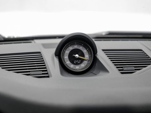 Used 2022 Porsche 911 GT3 image 26