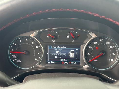 Used 2023 Chevrolet Equinox RS FWD image 12