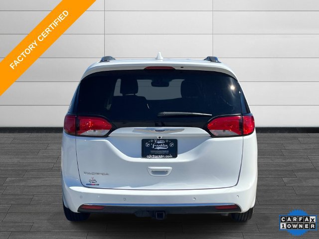 Used 2019 Chrysler Pacifica Touring-L FWD image 5