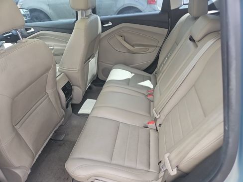 Used 2014 Ford C-MAX Energi SEL w/ Equipment Group 302A FWD image 3