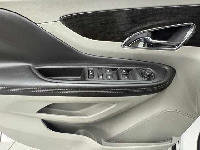 Used 2016 Buick Encore Convenience FWD image 13