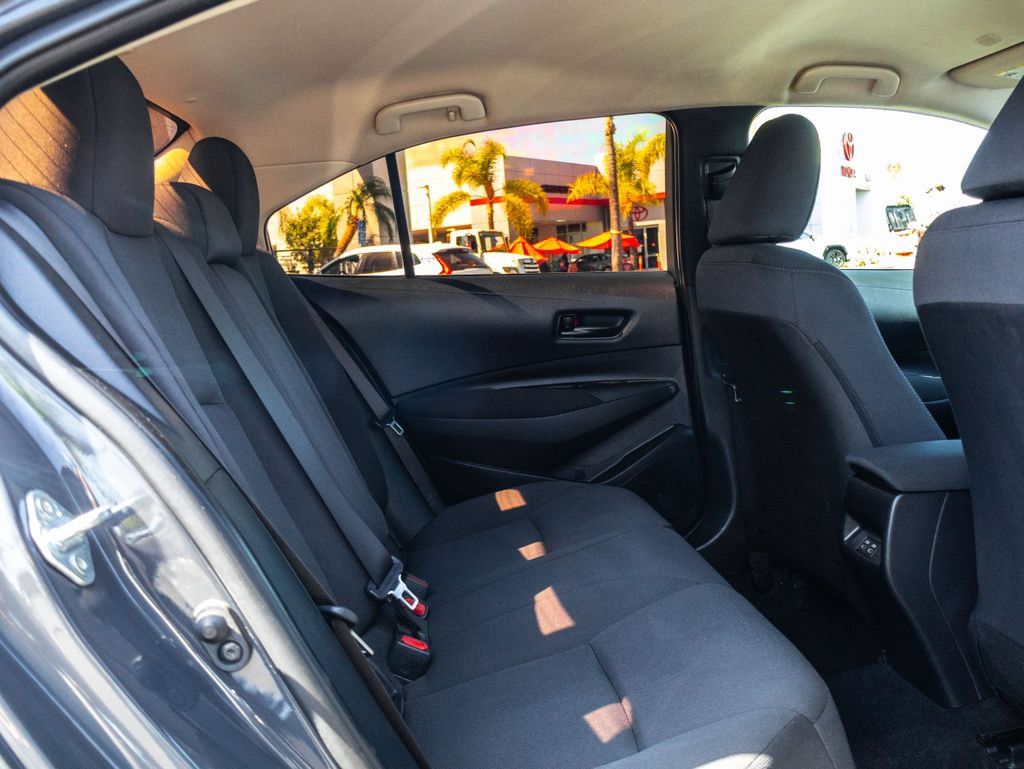 Used 2024 Toyota Corolla LE FWD image 16