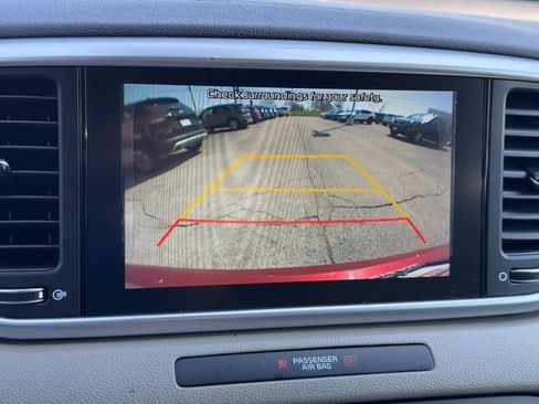 Used 2021 Kia Sportage LX w/ LX Fwd Popular Package image 20