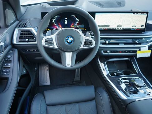 New 2026 BMW X5 xDrive50e w/ M Sport Package image 15