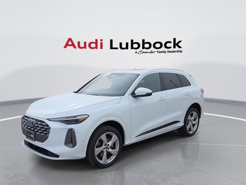 Certified 2025 Audi Q5 Premium Plus w/ Premium Plus image 4