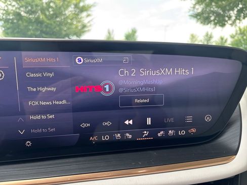 New 2026 Buick Envision Avenir AWD/4WD image 13