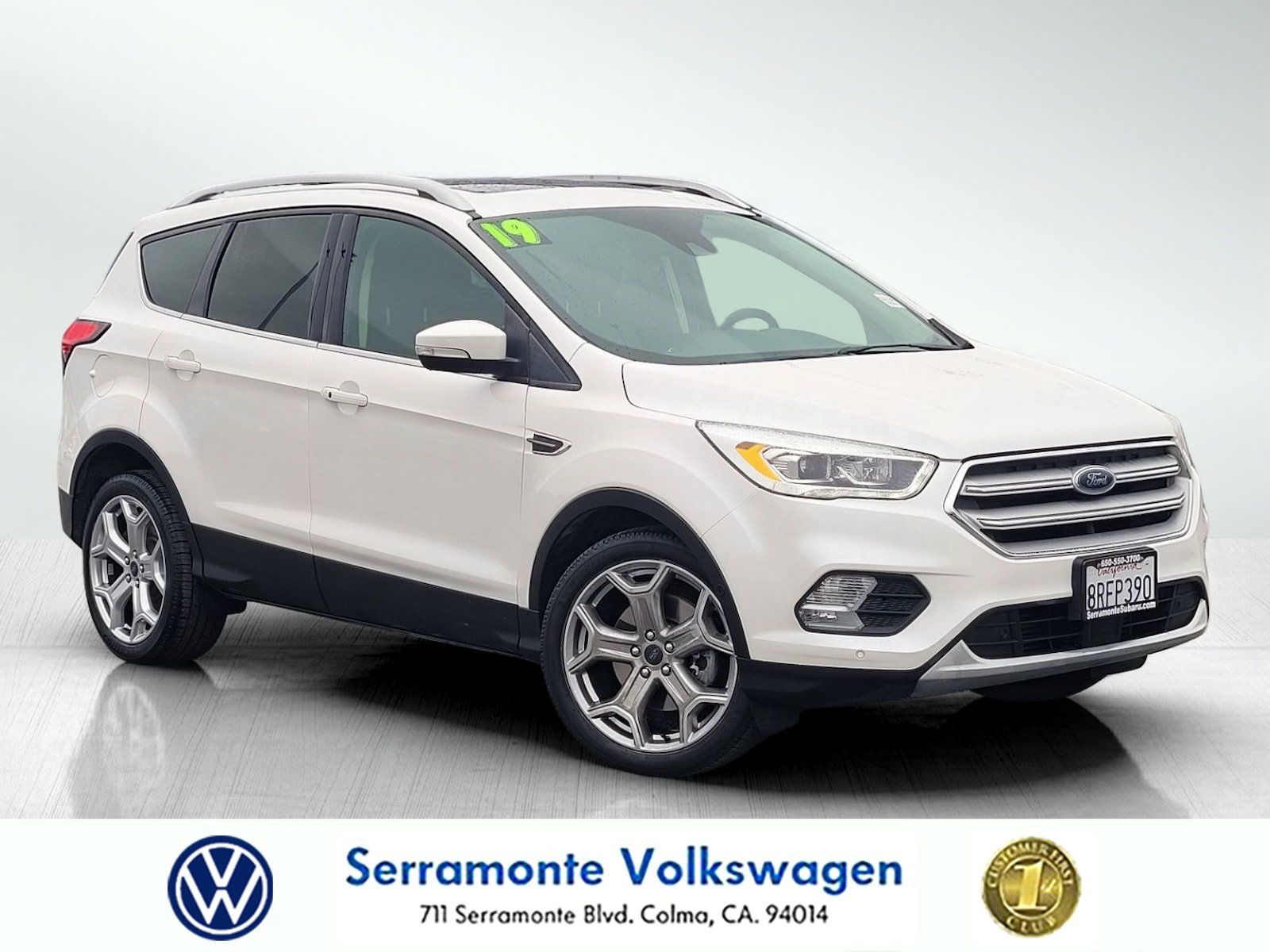 Used 2019 Ford Escape Titanium AWD/4WD image 1