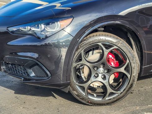 New 2025 Alfa Romeo Stelvio Sprint w/ Veloce Package image 3