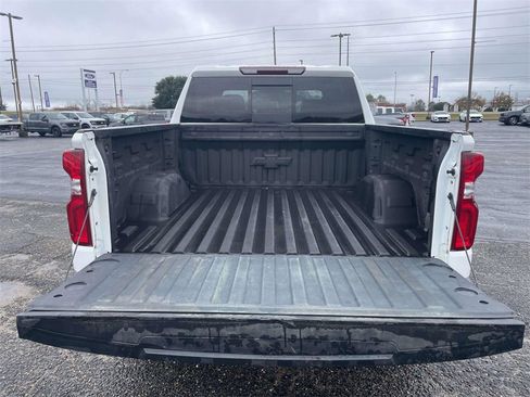 Used 2024 Chevrolet Silverado 1500 LT Trail Boss w/ LT Trail Boss Premium Package image 10