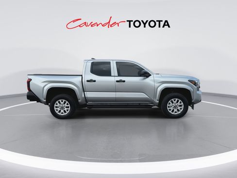 Certified 2025 Toyota Tacoma SR RWD image 9