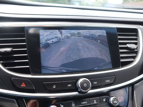 Used 2018 Buick LaCrosse Essence FWD image 21