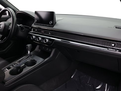 Used 2024 Honda Civic Sport image 35