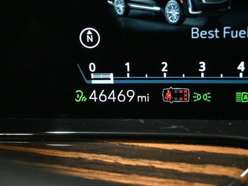 Used 2024 Cadillac Escalade ESV Luxury w/ LPO, Floor Liner Package AWD/4WD image 27