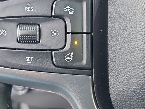 Used 2023 Chevrolet Silverado 1500 LT image 14