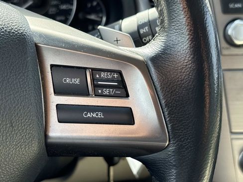 Used 2012 Subaru Outback 2.5i Premium w/ All-Weather Pkg image 19