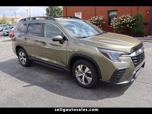 Used 2023 Subaru Ascent Premium w/ Convenience Package AWD/4WD image 1