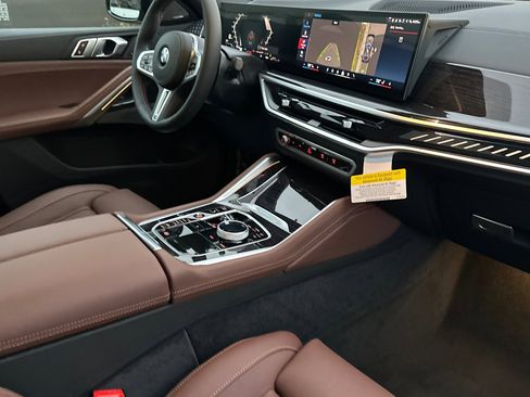 New 2026 BMW X6 M60i image 13