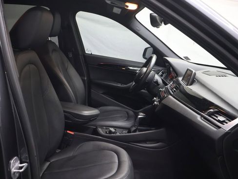 Used 2017 BMW X1 sDrive28i FWD image 10