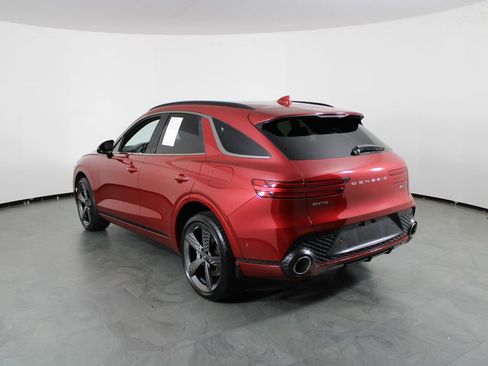 Used 2022 Genesis GV70 3.5T Sport w/ Sport Prestige Package image 3