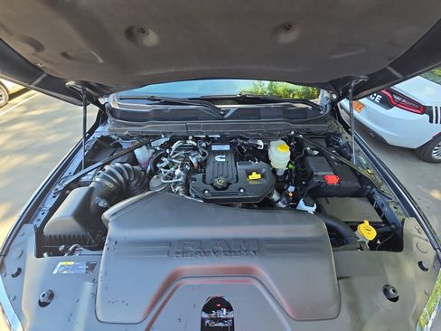 New 2026 RAM 2500 Big Horn AWD/4WD image 31