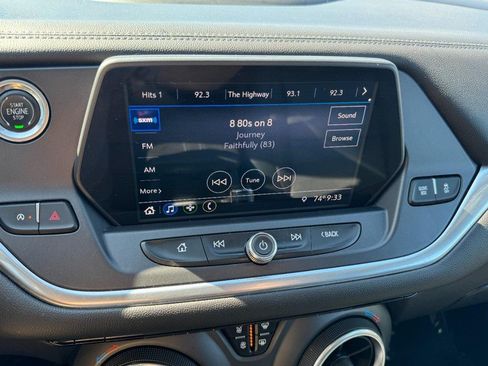 Used 2020 Chevrolet Blazer LT FWD image 19
