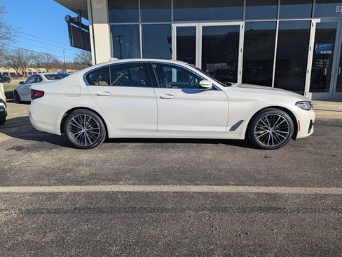 Certified 2023 BMW 540i xDrive w/ Premium Package image 2