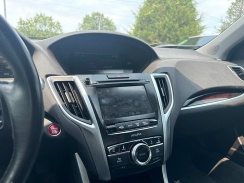 Used 2016 Acura TLX V6 w/ Technology Package FWD image 11