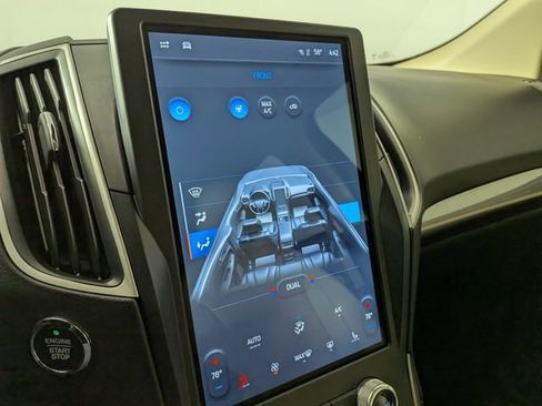 Used 2023 Ford Edge SEL w/ Convenience Package image 22