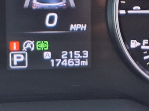 Used 2021 Subaru Outback Limited image 13